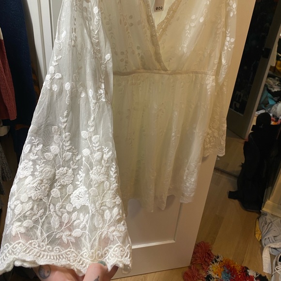 Boohoo Dainty Boho Lace Dress - Picture 5 of 8